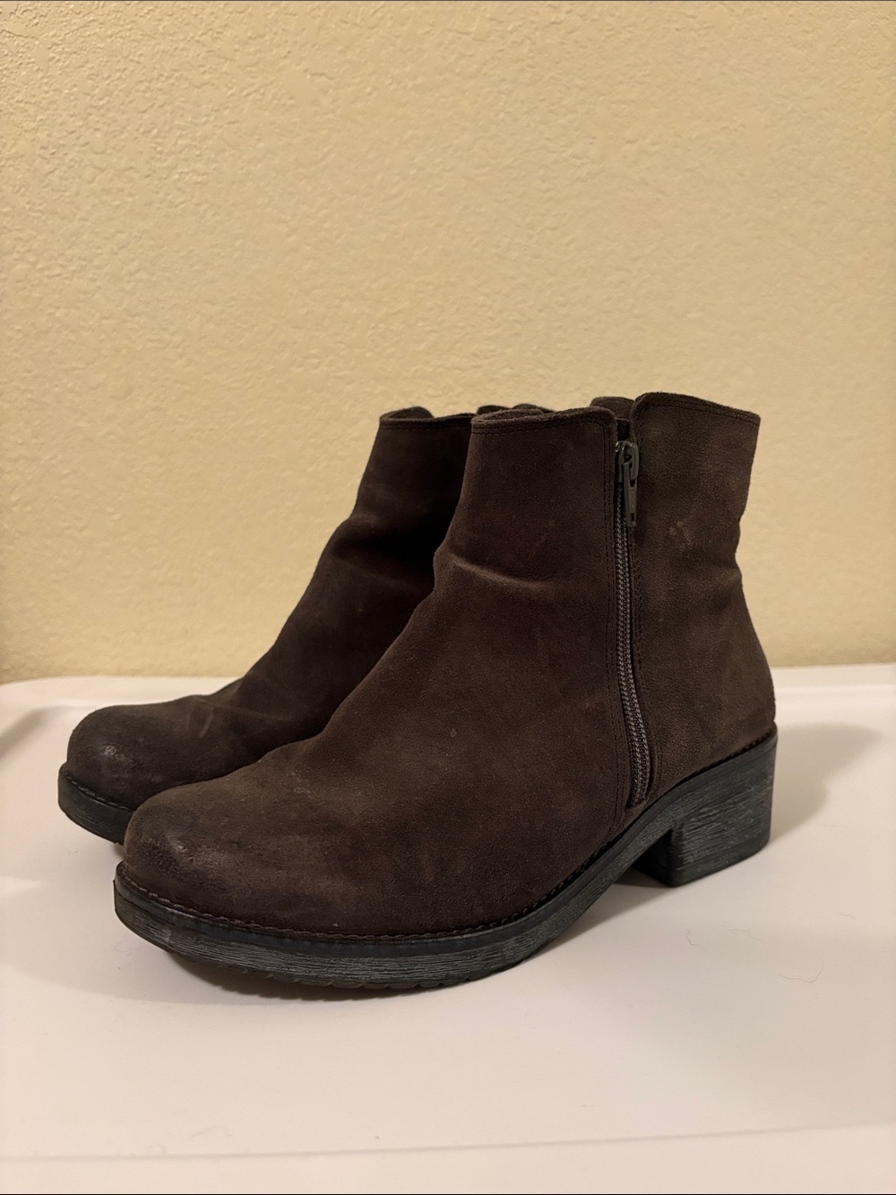 Women's Dark grey Suede Ankle Boot with Side Zips